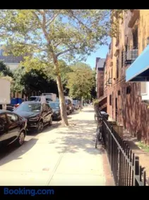 Harlem Brownstone - Image 2