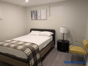 Stunning Furnished 2 Bedroom 2 Washroom Basement Apartment - Image 3