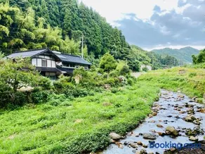 Yubara Hot Springs - Entire Home, Relaxing River Access, Families Welcome - Image 1