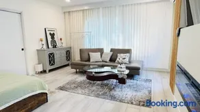 Fancy private home - Image 3