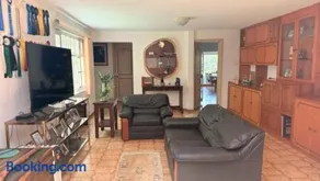 Habitacion en residencia compartida - Image 3