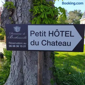 Domaine de Bertheauville - Image 1