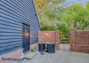 Highgate Annexe - Image 3