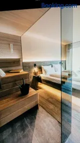 Spacious Sweedish Villa - Image 5