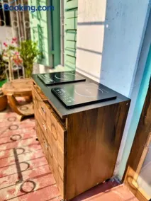The Turquoise Letterbox - Central Calcutta - Image 4
