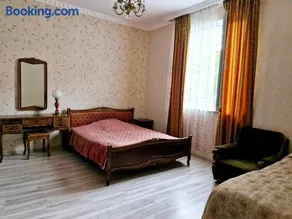 Nino's Holiday guesthouse - Image 1