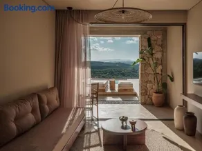 Filema Suites - Image 3