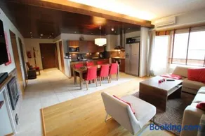 Tahko SPA Luxury Suite Orange B5 with Mountain View - Image 3