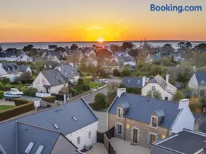 NOUVEAUTE!!! Villa en bord de mer avec piscine intérieure! - Image 3