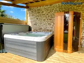Le Gîte D'au, piscine, spa et étang - Image 4
