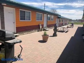 Alpine motel - Image 2