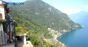 Belvedere Menaggio-4 Luxury homes-by Italian Apartments Casa Paradiso, Apartmento Belvedere, Woon Belvedere Apartment Penthouse, VH apartment Bella Vista - Image 2