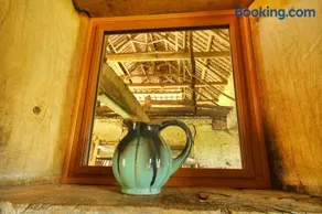 La Bergerie charming holiday cottage in a peaceful setting Lake Paladru - Image 3