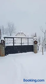 Guesthouse Lekaj - Image 1