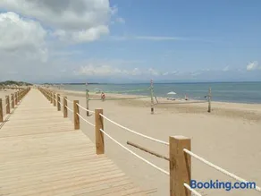 Casa familiar cerca del mar con piscina privada, WiFi, aire acondicionado, admiten mascotas - ES-184-47 - Image 2
