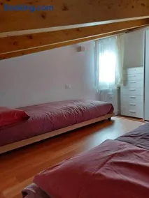 Incantevole appartamento con piscina e vista monti - Image 4