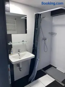 Varkerulet Apartman - Image 1