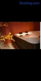 Nuit au Ranch Horse Paradise & Jacuzzi - Image 1