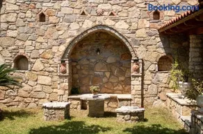 White villa Bakop - Image 5
