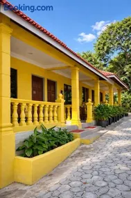 Fiqthya Chalet & Cafe - Image 1