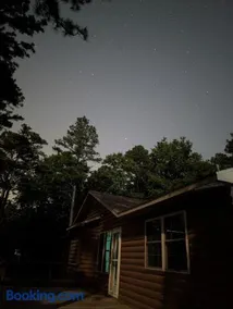 Cabin in the Woods at J and J's - Image 4