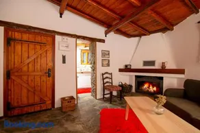 Fteri Stone House in Platanos, Akrata - Image 2