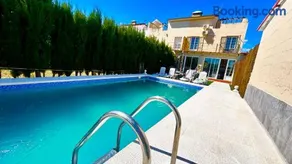 Marife Home - Image 2