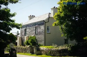 Penrhiw Farm B & B - Image 1