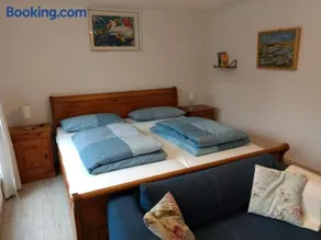 Ruhiges, gemütliches Zimmer mit Bad für 2 Personen, mit Gartenterasse - Image 1