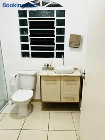 Quarto privativo no centro de Embu das Artes - Image 3