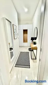 ESMOA apartments - Ovenecká, Praha 7 - plně vybaven - Image 3