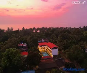 Ekostay Gold Sea Shore Villa I Rooftop Turf I 100 Meters away from the Beach - Image 4