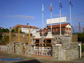 BAÑUGUES TURISMO S.L. - Image 2