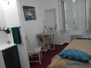 Gazelle Guest House And Art Gallery - Image 2