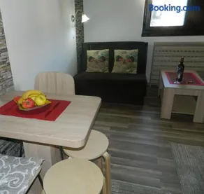 Apartment Sofi Yeti - Image 2