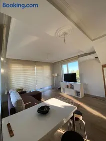 Detached villa in antkoop - Image 2