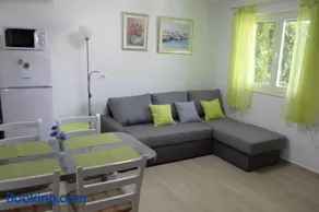 Charming villa with sea view and swimming pool - Image 1