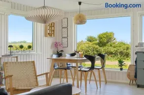Renovated Holiday Home Sea View 50M To Beach - Image 5