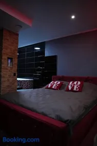 Romantic Mini-Hotel & Photo Space in the Heart of Lviv - Image 3