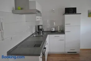 Ferienhaus Rauwolf mit 2 Ferienwohnungen - Image 1