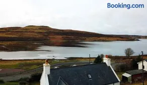 Stratheyre Cottage - Image 1