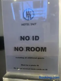 Hotels 24-7 - The Old Victoria Hotel - Image 5