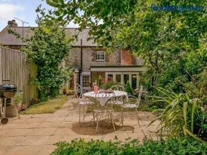 Rose Cottage - Image 3