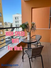 VIP Resort Apartment on Makenzie Beach - Image 2