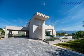 Villa Dasi s grijanim bazenom - Image 2