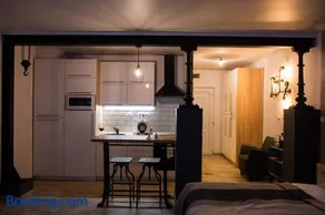 Mini Loft Apartman - Image 1