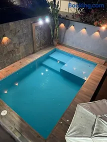 Freguesia Guest House - Image 1