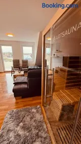 Dachwohnung mit Südbalkon Sauna und Strandkorb - Image 1