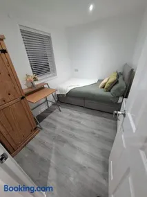 Place to stay in Norwich - Image 3