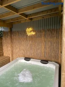 Cosy Couples' Retreat - Image 1